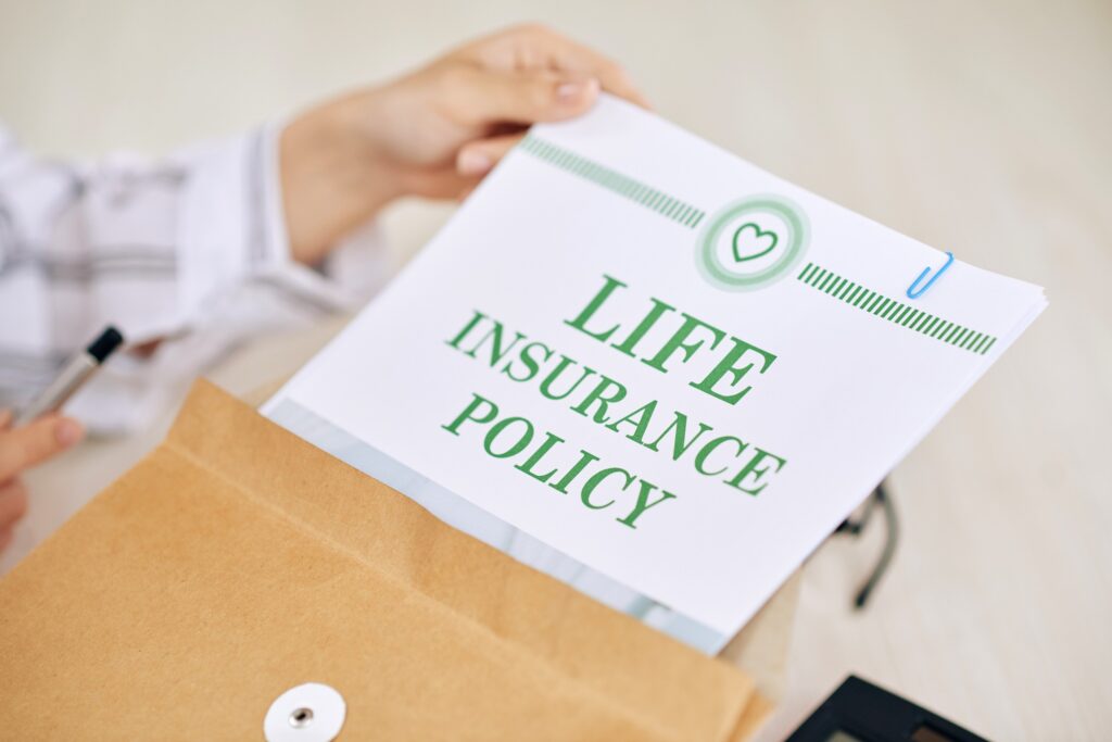 What is the Difference Between Term Life and Whole Life Coverage?
