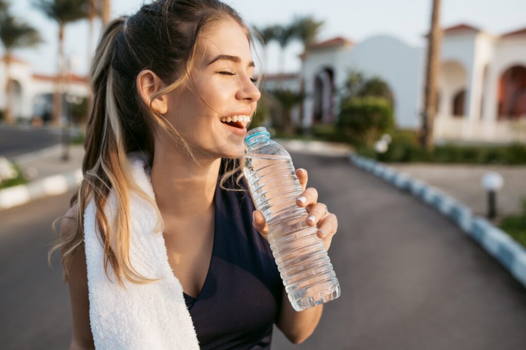 5 Ways to Stay Healthy and Save Money on Insurance - Stay Hydrated